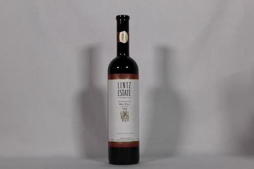 (1) 1998 Lintz Estate Pinot Noir, Martinborough