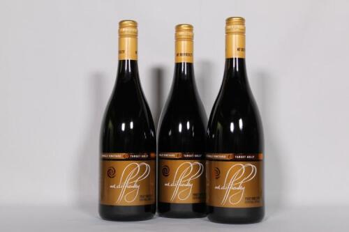 (3) 2009 Mt Difficulty Target Gully Pinot Noir, Bannockburn