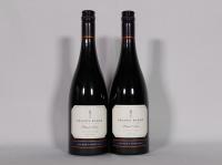 (2) 2009 Craggy Range Calvert Pinot Noir, Central Otago