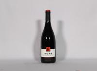 (1) 2005 Escarpment Kupe Pinot Noir, Martinborough