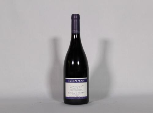 (1) 2009 Rippon Emmas Block Mature Vine Pinot Noir, Wanaka