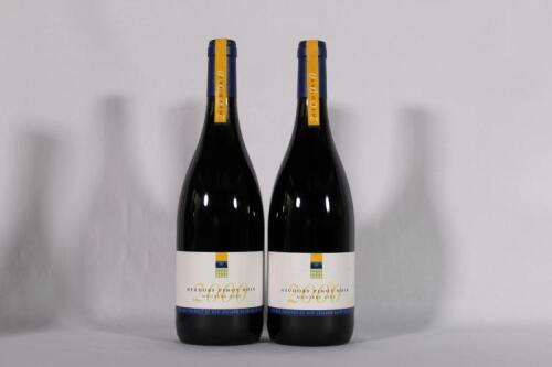 (2) 2000 Neudorf Pinot Noir, Nelson