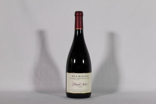 (1) 2000 Ata Rangi Pinot Noir, Martinborough