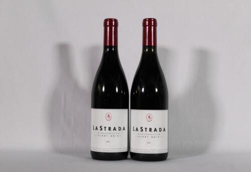 (2) 2000 La Strada Pinot Noir, Marlborough