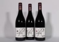 (3) 2010 Mt Difficulty Pinot Noir, Bannockburn