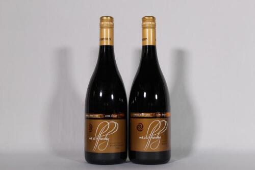 (2) 2010 Mt Difficulty Long Gully Pinot Noir, Bannockburn