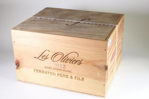 (6) 2013 Ferraton Les Oliviers Saint Joseph Blanc*