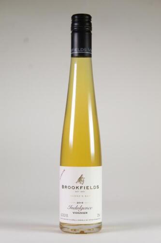 (1)&nbsp;2016 Brookfields Indulgence Viognier 375ml, Hawkes Bay