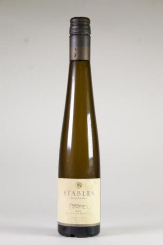 (1)&nbsp;2010 Ngatarawa Stables Chardonnay Late Harvest 375ml, Hawkes Bay