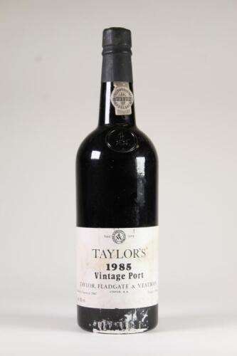 (1) 1985 Taylor&rsquo;s Vintage, Oporto