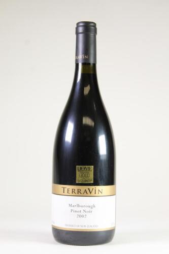 (1) 2002 Terravin Pinot Noir, Marlborough