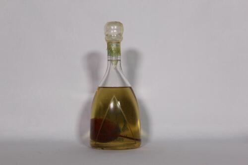 (1) Awanui William Pear Brandy, New Zealand