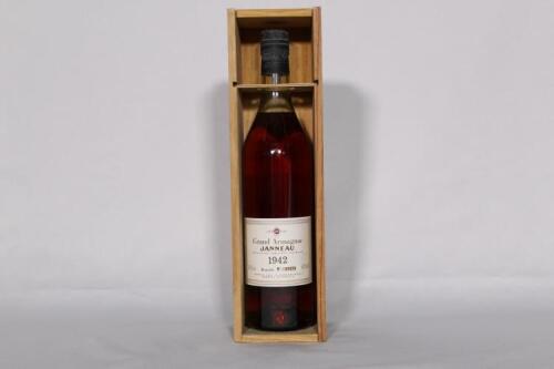 (1) 1942 Janneau Armagnac