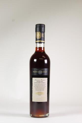 (1) Yalumba Museum Muscat 375ml, South Eastern Australia