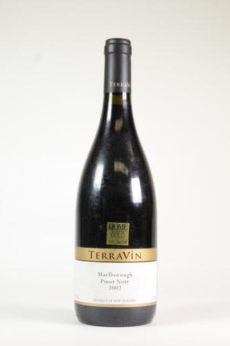 (1) 2002 Terravin Pinot Noir, Marlborough
