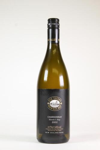 (1) 2002 Esk Valley Chardonnay, Hawkes Bay