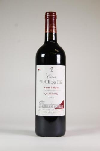 (1) 2005 Chateau Tour De Pez, St Estephe