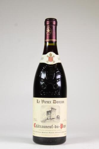 (1) 2001 Le Vieux Donjon Chateauneuf du Pape