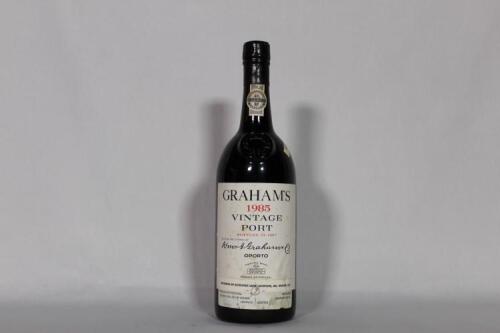 (1) 1985 Grahams Vintage Port, Oporto