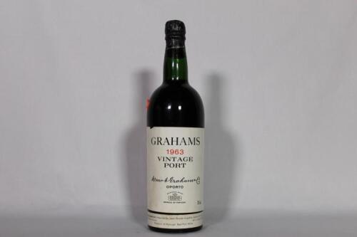(1) 1963 Grahams Vintage Port, Oporto