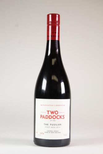 (1) 2014 Two Paddocks Fusilier Pinot Noir, Bannockburn