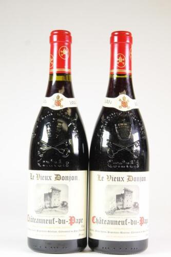 (2) 2004 Le Vieux Donjon Chateauneuf du Pape