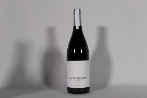 (1) 2010 Cambridge Road Dovetail Field Blend Pinot Noir/Syrah, Martinborough