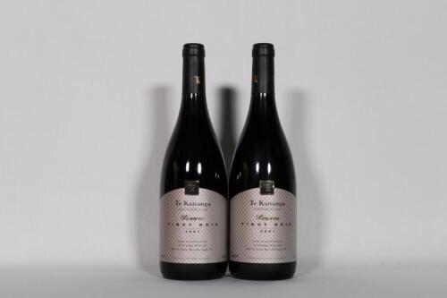 (2) 2001 Te Kairanga Reserve Pinot Noir, Martinborough