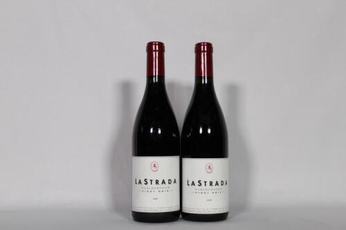 (2) 2000 La Strada Pinot Noir, Marlborough