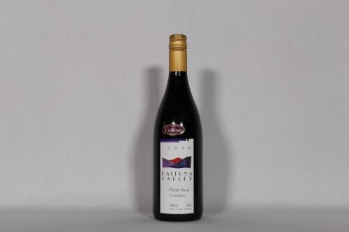 (1) 2006 Kaituna Valley Pinot Noir, Canterbury