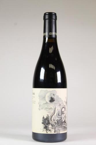 (1) 2014 Burn Cottage Pinot Noir, Central Otago