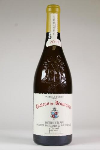 (1) 2011 Chateau de Beaucastel Chateauneuf du Pape Blanc