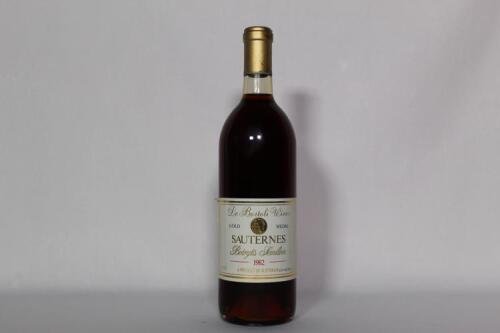 (1) 1982 de Bortoli Sauternes (Noble One), Riverina NSW