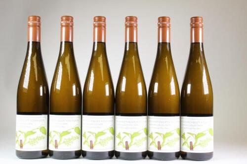 (6) 2011 Kerner Estate Vineyard Pinot Blanc, Marlborough