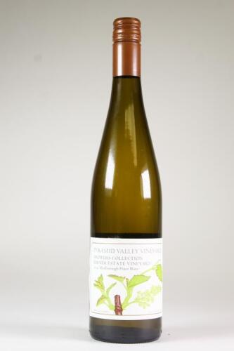 (1) 2014 Kerner Estate Vineyard Pinot Blanc, Marlborough