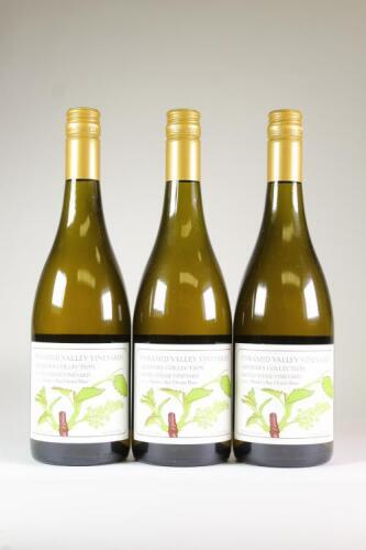 (3) 2010 Moteo Ridge Vineyard Chenin Blanc, Hawkes Bay