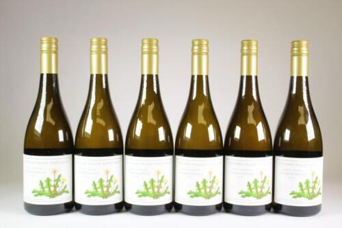 (6) 2011 Lion's Tooth Chardonnay, Waikari