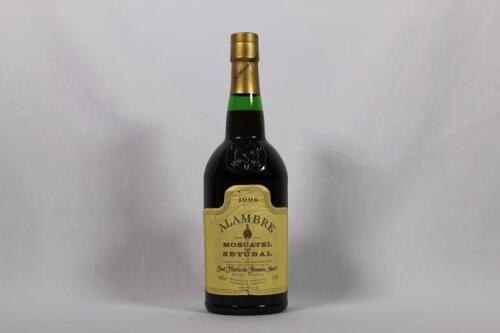 (1) 1996 Jose Maria da Fonseca Alambre Moscatel de Setubal, Setubal Portugal