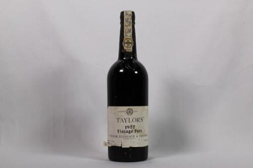 (1) 1977 Taylors Vintage, Oporto