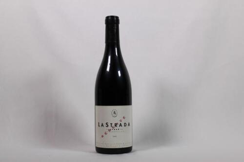 (1) 2001 La Strada Reserve Syrah, Marlborough