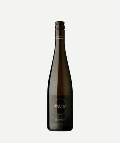 (1) 2011 - 2016 Spy Valley Wines Envoy Gewurztraminer (sweet style), Marlborough (6 bottles)