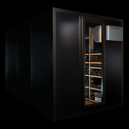(1) Espace 1900 Walk in Cellar