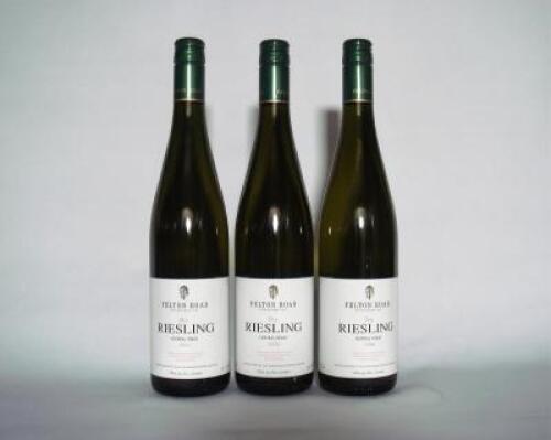 (3) 2006 Felton Road Dry Riesling, Bannockburn Central Otago