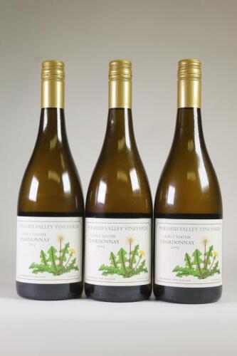 (3) 2013 Pyramid Valley Vineyards Lion's Tooth Chardonnay, Waikari