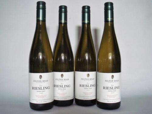 (4) 2009 Felton Road Dry Riesling, Bannockburn Central Otago