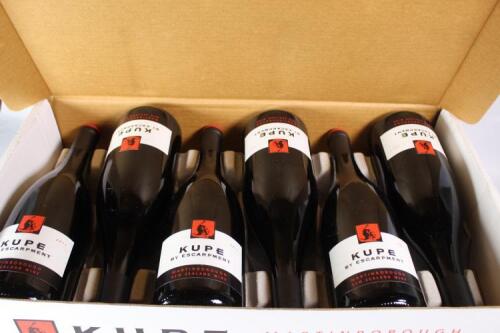 (6) 2011 Escarpment Kupe Pinot Noir, Martinborough