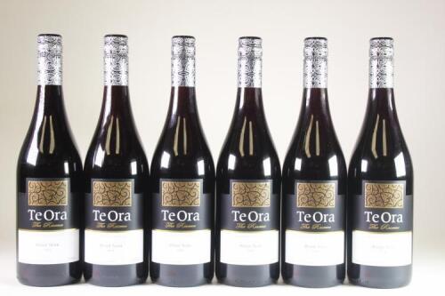 (6) 2020 Te Ora The Reserve Pinot Noir, Martinborough