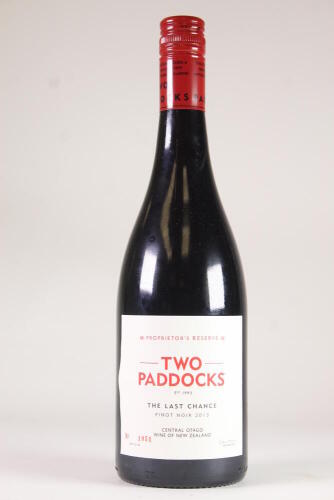 (1) 2013 Two Paddocks The Last Chance Pinot Noir, Earnscleugh