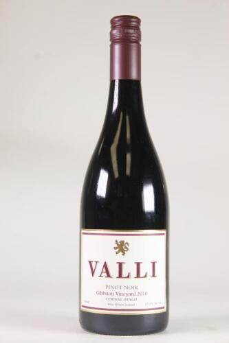 (1) 2010 Valli Pinot Noir, Gibbston