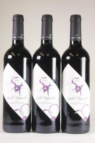 (3) 2012 Terre Oria Marques d Requena Syrah/Tempranillo, Utiel-Requena Valencia